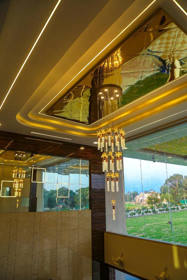 Aashirwad Hotels & Resort Shamgarh Exterior foto